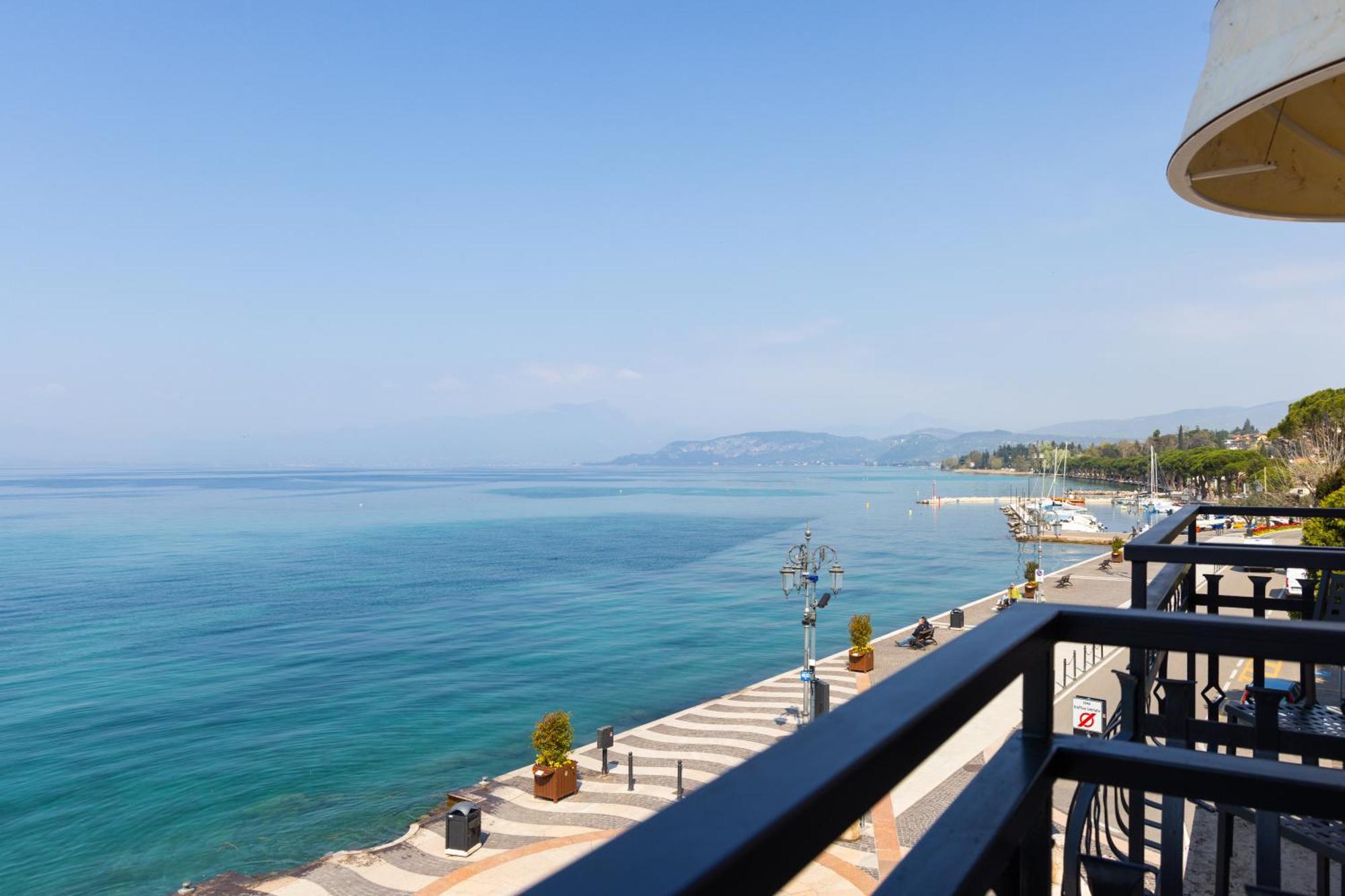 Hotel Miralago Lazise Exterior foto